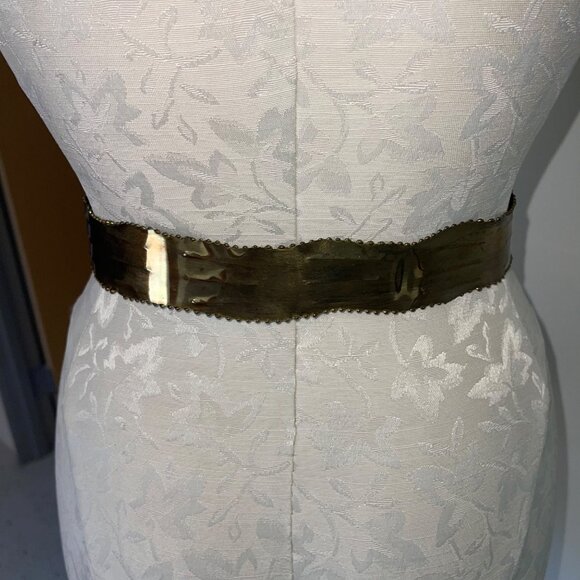 Vintage 1970s Womens Belt Ones Size Gold Statement Adjustable Casual - Picture 3 of 11
